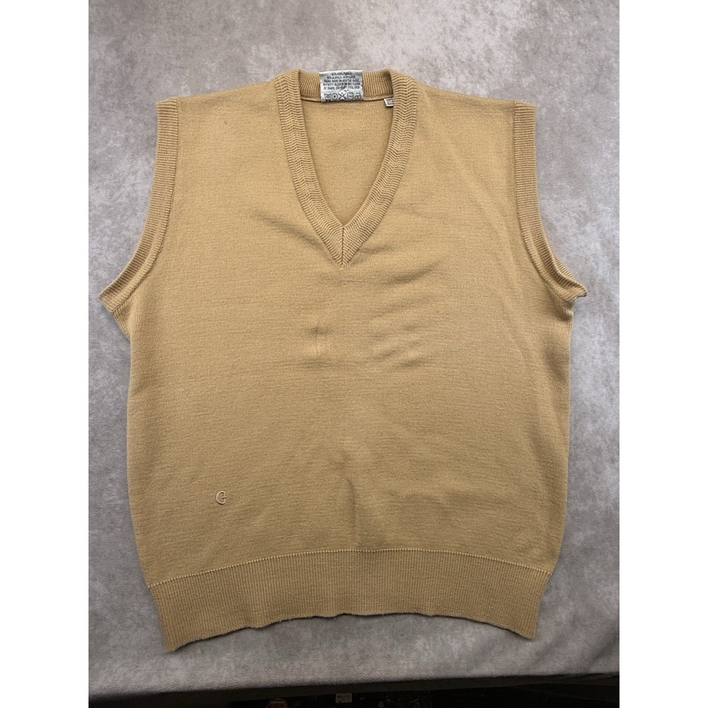 Vintage Gabicci Men's M Camel Sweater Vest V Neck Wool Knit Made Korea Logo - Picture 3 of 10